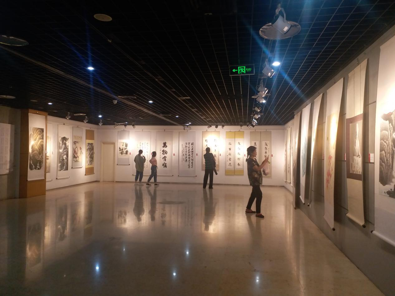 礼赞新中国 讴歌新时代 ——文史馆馆员书画作品展 礼赞新中国 讴歌新时代 ——文史馆馆员书画作品展